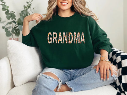 Floral Bow Teach Sweatshirt, Cute Teacher Sweatshirt, Teacher Appreciation Gift, Back To School, Elementary Teacher Shirt, Team Teacher 3 (SWEATSHIRT)